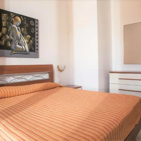 Spacious Aparyment In With Pool 빌라